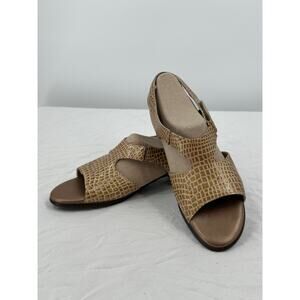 SAS Womens Comfort Shoes Suntimer Sandals Size 10 Beige Animal Print Slingback